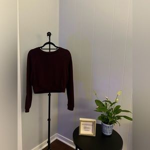 Maroon lightweight crop sweater